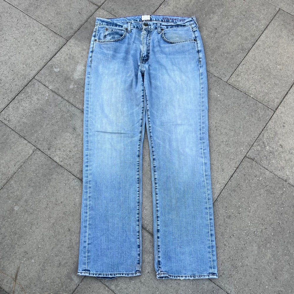 Eddie Bauer Mens Straight Leg Jeans Light Wash Blue Denim 34x32 Distressed